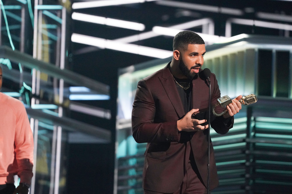 Drake at the 2019 Billboard Music Awards 
