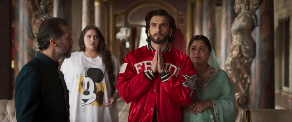 Internet isn't happy with Rocky Aur Rani's 1st look test starring Alia,  Ranveer